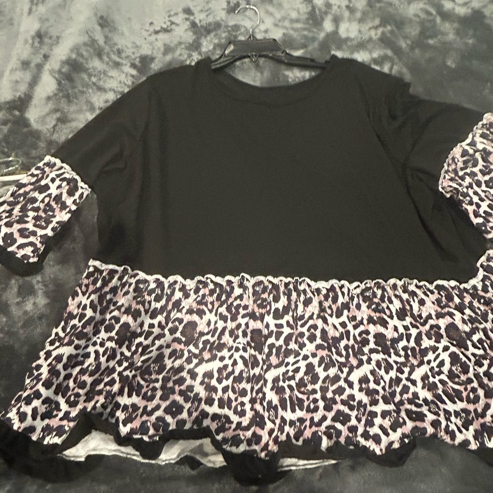 Leopard Print Kids Top - Black and Pink